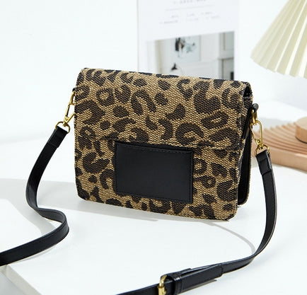 Everyday Western Shoulder Bag