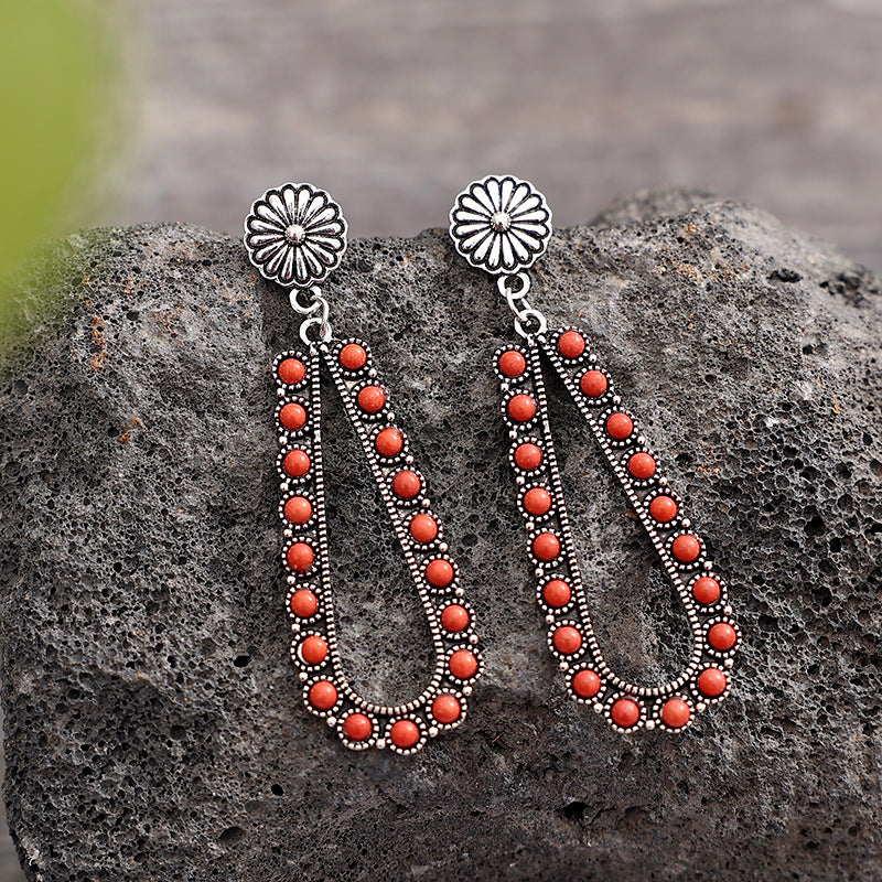 Western Teardrop Openwork Earrings